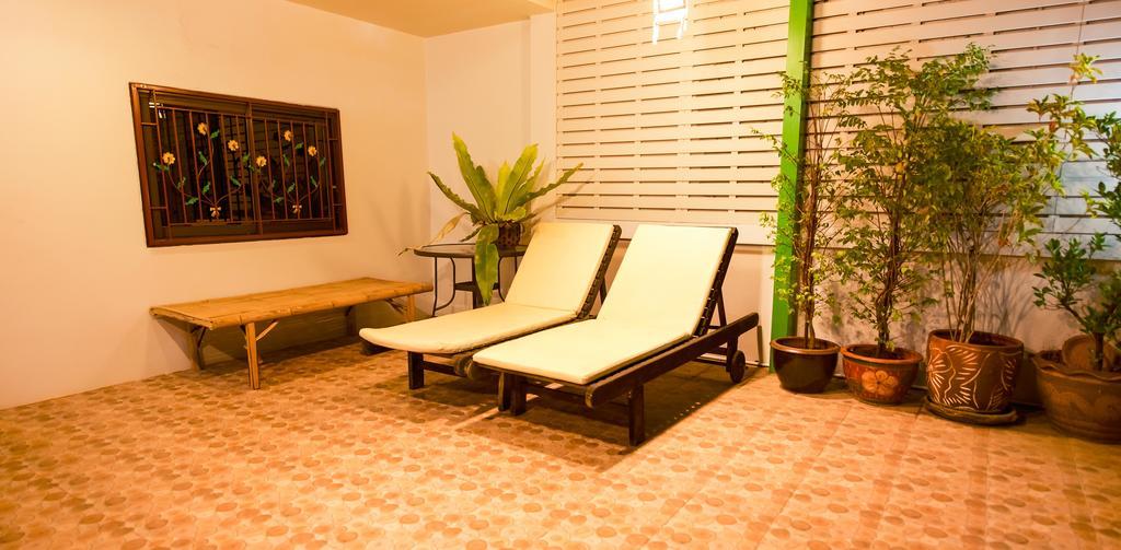 The Family Tree House Hotel Hua Hin Ngoại thất bức ảnh