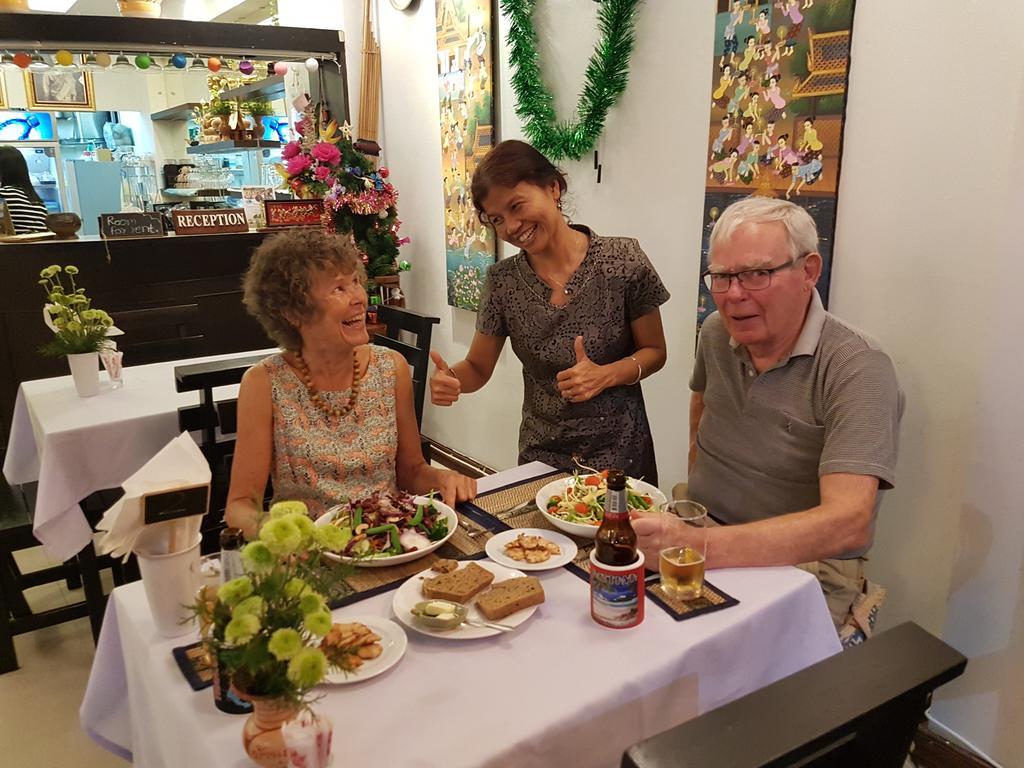The Family Tree House Hotel Hua Hin Ngoại thất bức ảnh