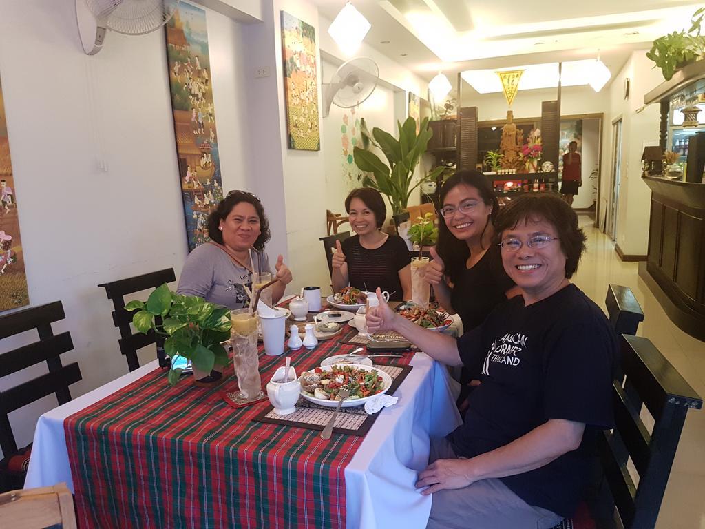 The Family Tree House Hotel Hua Hin Ngoại thất bức ảnh