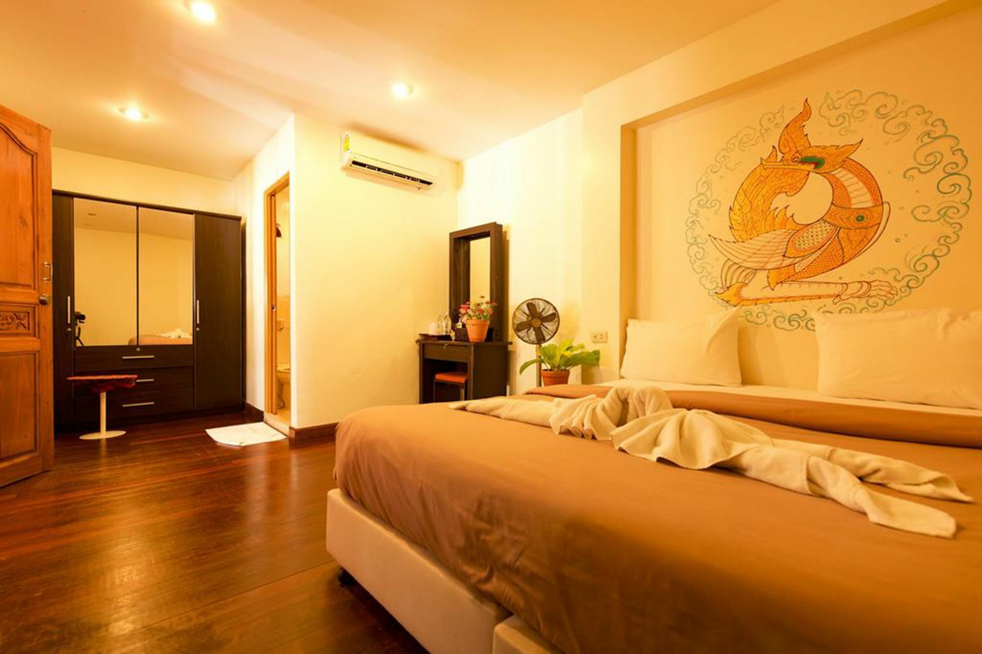 The Family Tree House Hotel Hua Hin Ngoại thất bức ảnh