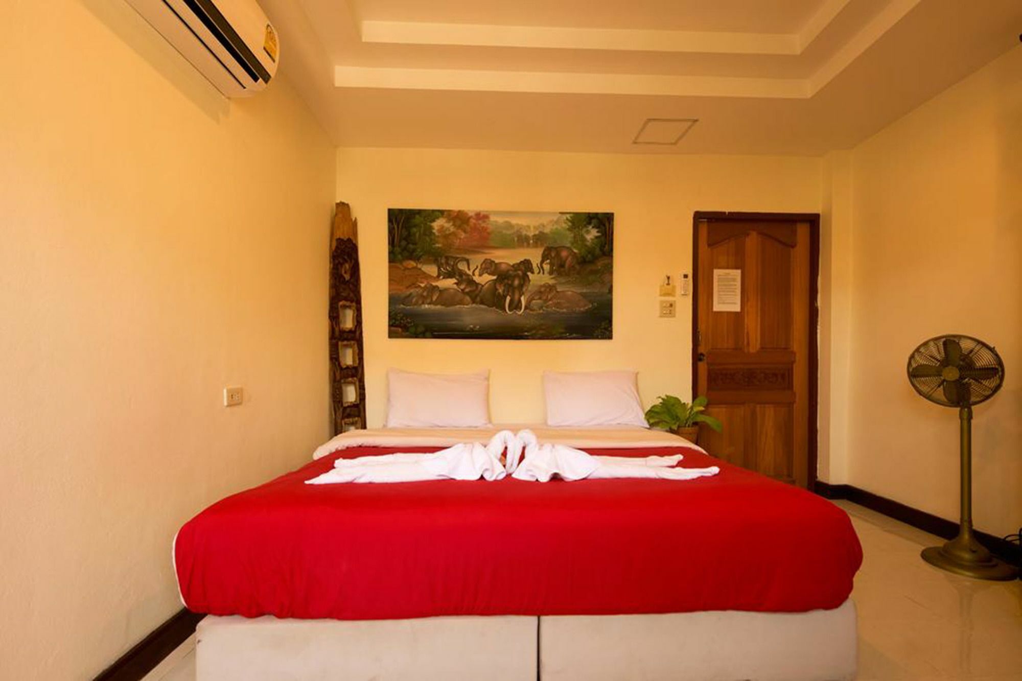 The Family Tree House Hotel Hua Hin Ngoại thất bức ảnh